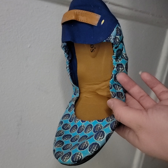 Thandos Foldable Ballerina Flats - Picture 1 of 5